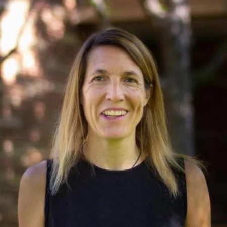 Headshotsportrait 7 Copy 1